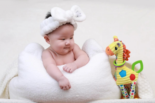 张掖宝宝几个月翻身 张掖宝宝几个月翻身